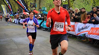Hermannslauf 2016: Rund um das Ziel an der Sparrenburg