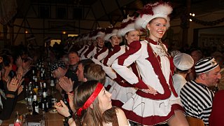 Ganz Peckelsheim feiert mit 
