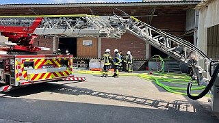 Brand in Industriegebäude in Verl