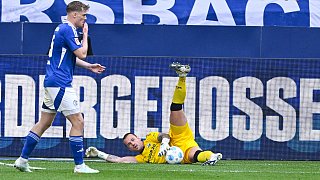 SC Paderborn siegt 2:0 gegen FC Schalke 04