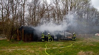 Pferdestall in Flammen