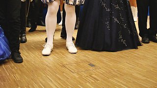 Beverungen: Carnevalsverein Weserbrücke Beverungen feiert Eröffnungsball