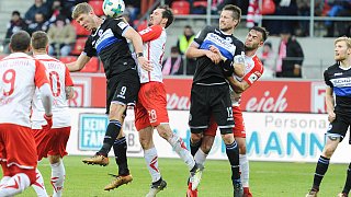Arminia Bielefeld verliert in Regensburg 3:2