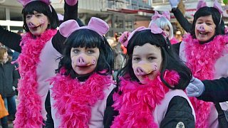 Bad Driburg: Närrischer Karnevalsumzug durch die Badestadt