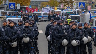 Bielefeld: 14.000 Demonstranten pfeifen Neonazis aus der Stadt