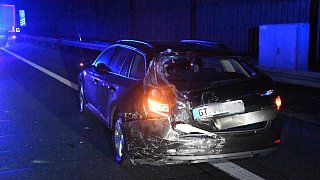 Probleme mit Automatikfahrzeug: Auffahrunfall auf der A2 bei Gütersloh