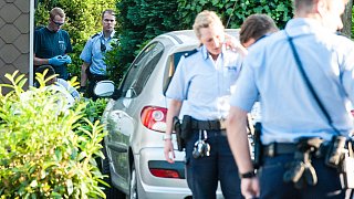 Großeinsatz in Bielefeld: Mann verletzt zwei Menschen mit Schlagwaffe