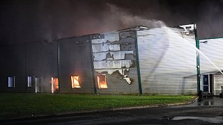 Borgholzhausen: Großbrand bei Schüco