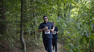 Hunderte starten beim 32. Bielefelder Feuerwehrlauf in Sieker
