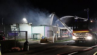 Borgholzhausen: Großbrand bei Schüco