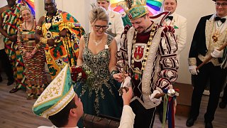 Steinheim: Rathaussturm und Rosenmontagsorden