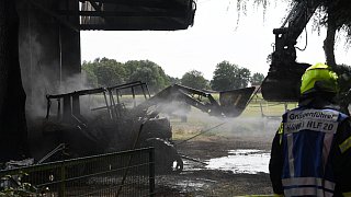 Großbrand einer Remise an der Kölkebecker Straße in harsewinkel