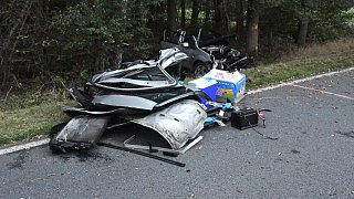 Zwei junge Männer sterben bei schweren Unfall in Greffen
