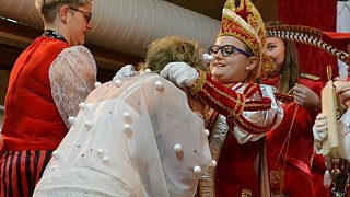 Bad Driburg: Kostümsitzung der Karnevalsgesellschaft Rot-Weiße Garde