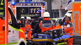 Polizei-Großeinsatz nach Schüssen vorm Bielefelder Landgericht