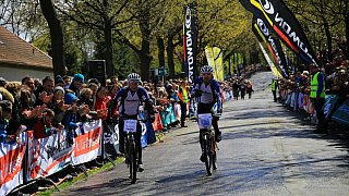 Hermannslauf 2016: Rund um das Ziel an der Sparrenburg