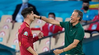 Spanien zittert nach Remis gegen Polen ums Achtelfinale