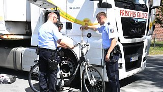 Radfahrer (88) in Marienfeld lebensgefährlich verletzt