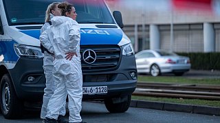Polizei-Großeinsatz nach Schüssen vorm Bielefelder Landgericht