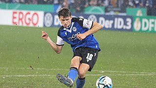 Bildergalerie zum Pokalspiel von Arminia Bielefeld gegen den HSV