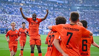 SC Paderborn siegt 2:0 gegen FC Schalke 04