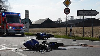 Herzebrock-Clarholz: 18-Jähriger bei Motorradunfall tödlich verletzt