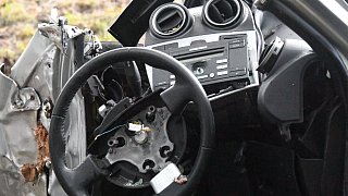 Zwei junge Männer sterben bei schweren Unfall in Greffen
