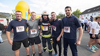 Hunderte starten beim 32. Bielefelder Feuerwehrlauf in Sieker