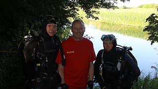 Löhne: Taucher in der Werre