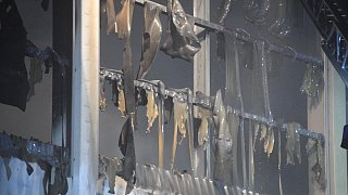 Styropor brennt in einer Gütersloher Lagerhalle
