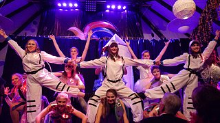 Rödinghausen: Zeitreise durch den Karneval