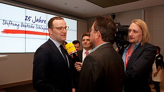 25 Jahre Schlaganfall-Stiftung
