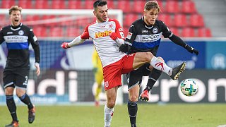 Arminia Bielefeld verliert in Regensburg 3:2