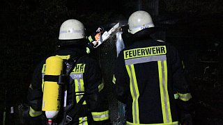 Brand einer Gartenlaube an der Oststraße in Gütersloh