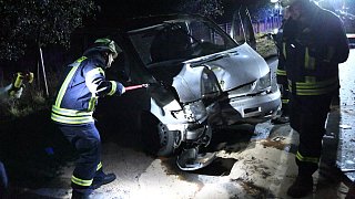 Versmold: Autofahrer bei Unfall lebensgefährlich verletzt