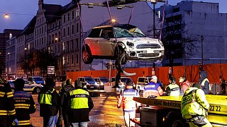 Mutmaßlicher Anschlag in München – Auto in Menschengruppe gefahren