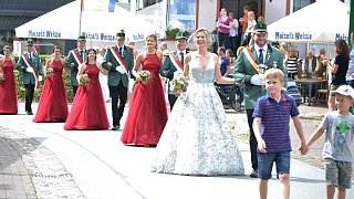 Bad Driburg: Schützenfest der St.-Fabian und Sebastian-Schützenbruderschaft Neuenheerse
