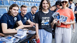Arminis Sommerfest am 1. Mai auf dem Gelände der Schüco-Arena