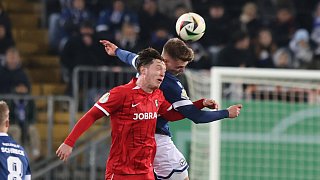 Arminia schlägt Freiburg 3:1.