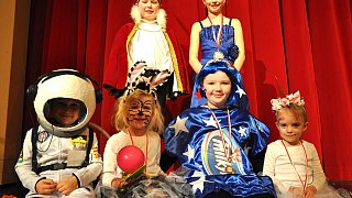 Brakel: Carsten Reineke und Anna Tölle als Kinderprinzenpaar in Brakel feierlich proklamiert