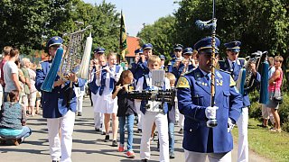 Borlinghausen: Impressionen vom Festzug des Schützenfestes und der 950-Jahr Feier