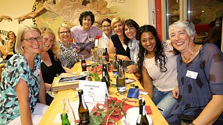 Erster Ehemaligenabend der Schulen St. Michael