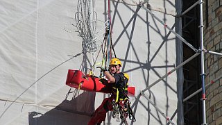 Höhenrettungsübung am Paderborner Dom