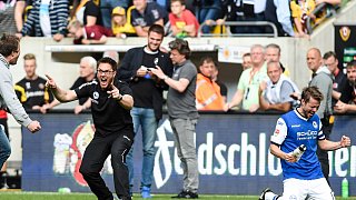 Wahnsinn: Arminia bleibt in der Zweiten Liga