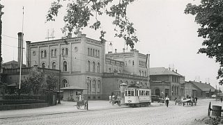 Historische Bilder des Bahnhofsgebäudes Paderborn