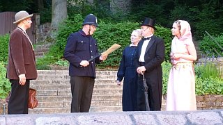 Lübbecke: Gelungene Premiere auf Freilichtbühne Nettelstedt
