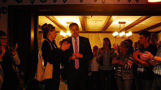 Oerlinghausen: Dirk Becker gewinnt Bürgermeisterwahl