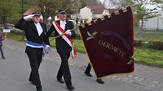 Warburg: Die Warburger Schützen und Regenten feiern beim Stadtschützenfest in Calenberg ihr Stadtschützenkönigspaar Rainer und Bärbel Schnückel
