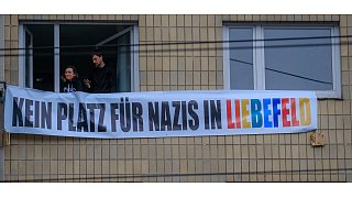 Bielefeld: 14.000 Demonstranten pfeifen Neonazis aus der Stadt