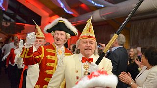 Bad Driburg: Krönungsball der Karnevalsgesellschaft Rot-Weiße Garde